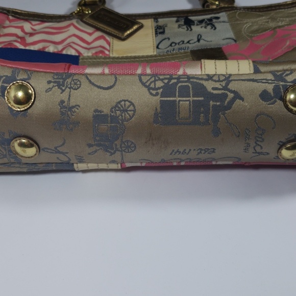 ***SOLD****Coach Purse - Picture 4 of 8